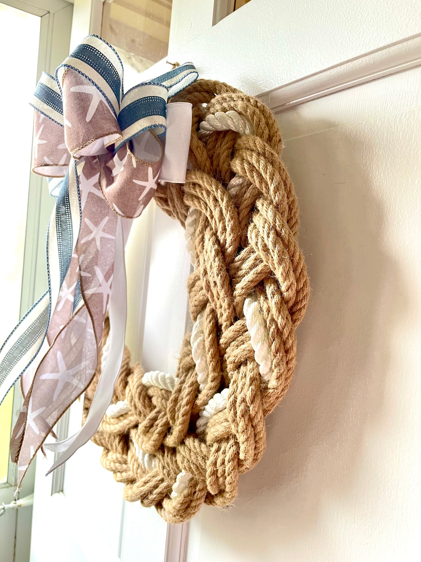 20” Double Braided Jute Wreath with/ White Boat Rope Accent