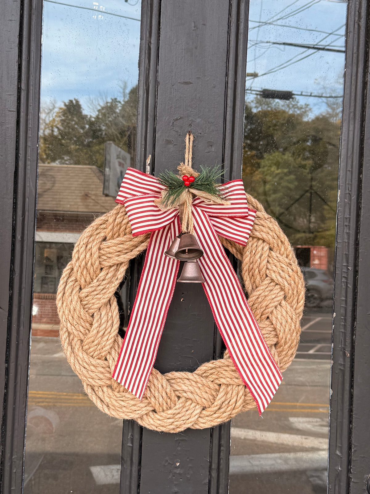 18” Jingle by the sea wreath