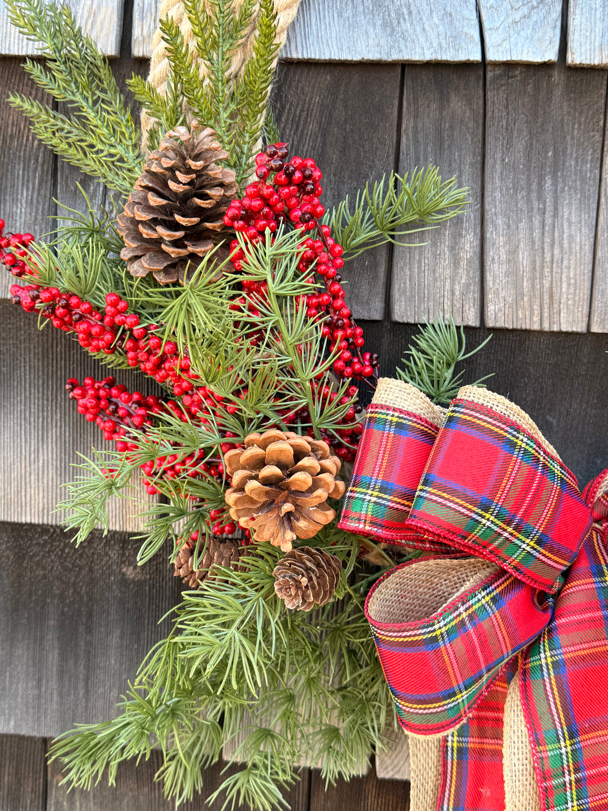 22” Cranberry Tartan