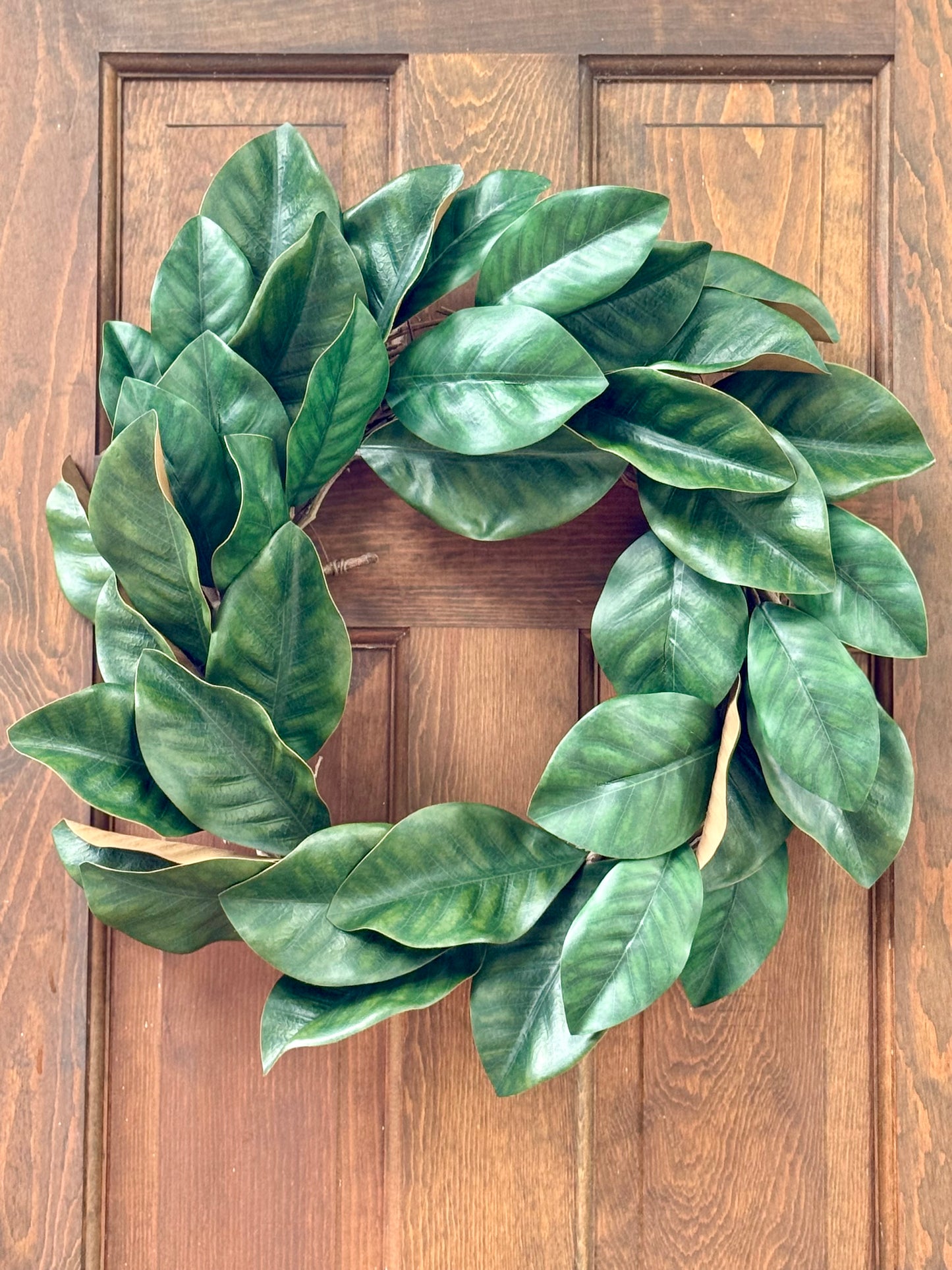 18” Classic Magnolia wreath