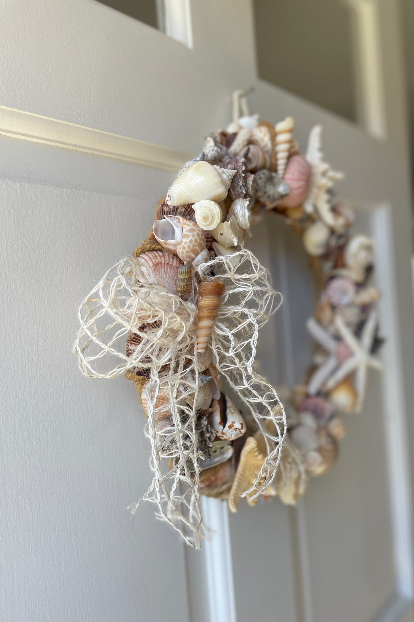 Beach Walk Shell Wreath 
