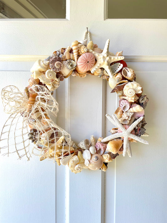 Beach Walk Shell Wreath 